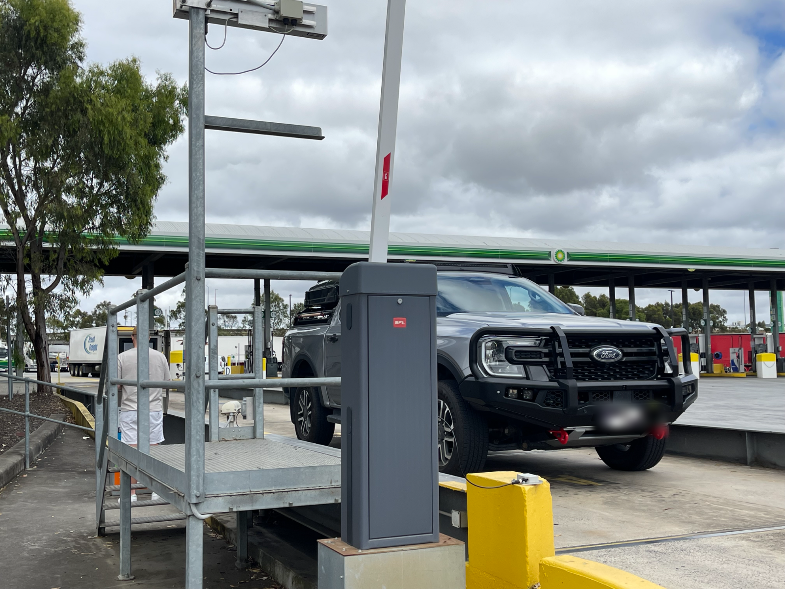Simulator estimate for our 2023 Ford Ranger Sport and 2025 Atlas RVS alongside the weighbridge figures